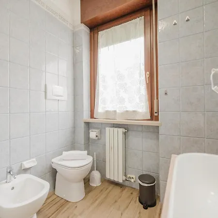 Rife House - 10 Min Da Fiera & Wi-fi Appartement